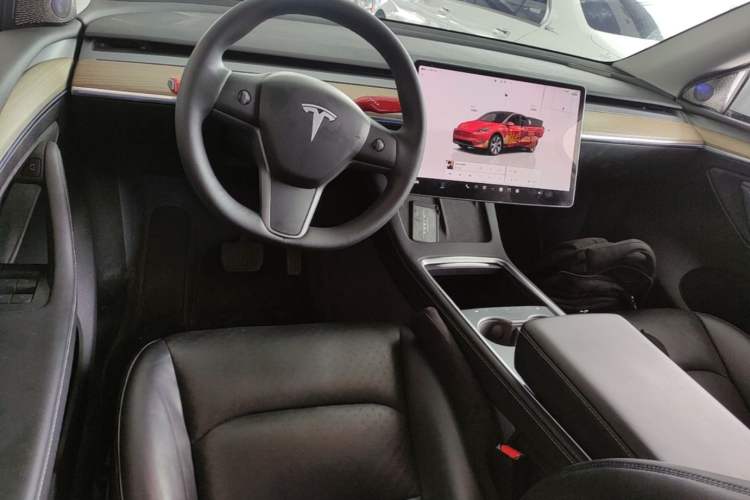 Used Tesla Model Y 2022 Revised Version Rear-Wheel Drive Center Console