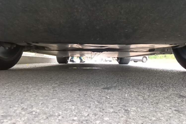 Used Tesla Model Y 2022 Rear-Wheel-Drive Version Chassis Front