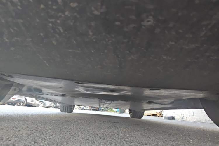 Used Tesla Model Y 2022 Rear-Wheel-Drive Version Chassis Front