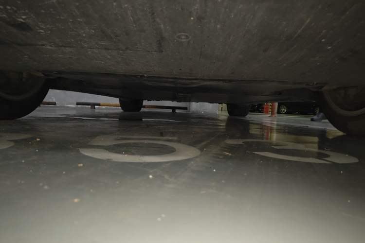 Used Tesla Model Y 2022 Rear-Wheel-Drive Version Chassis Front