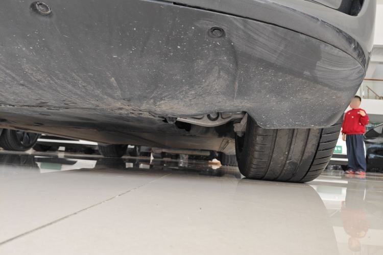 Used Tesla Model Y 2022 Revised Version Rear-Wheel Drive Chassis Front Left