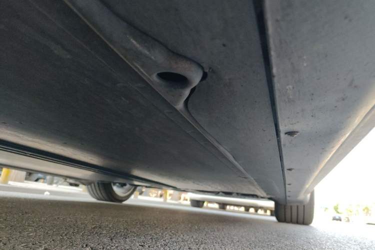 Used Tesla Model Y 2022 Rear-Wheel-Drive Version Chassis Front Left