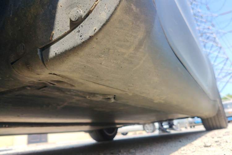 Used Tesla Model Y 2022 Long-Range All-Wheel-Drive Version Chassis Front Left