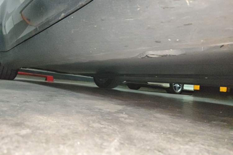 Used Tesla Model Y 2022 Rear-Wheel-Drive Version Chassis Front Right