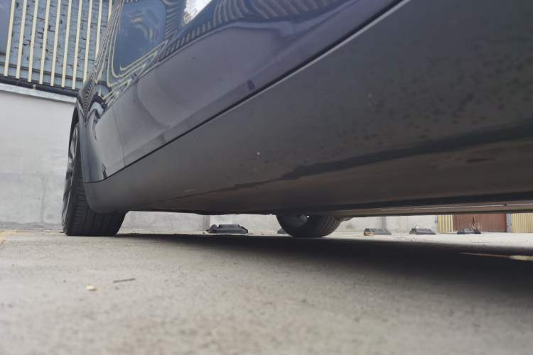 Used Tesla Model Y 2022 Performance High-Performance All-Wheel-Drive Version Chassis Front Right