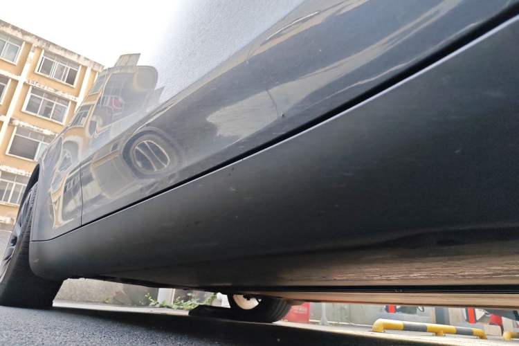 Used Tesla Model Y 2022 Long-Range All-Wheel-Drive Version Chassis Front Right