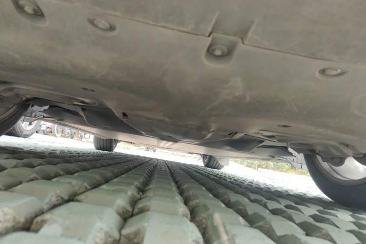 Used Tesla Model Y 2022 Revised Version Rear-Wheel Drive Chassis Rear