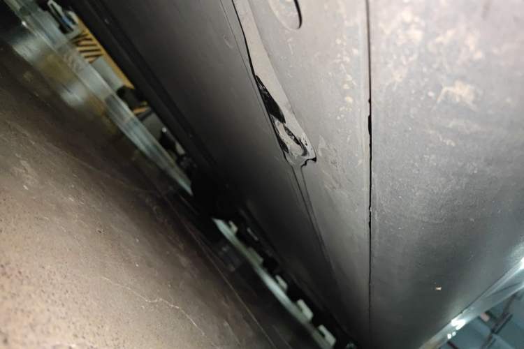 Used Tesla Model Y 2022 Rear-Wheel-Drive Version Chassis Rear Right