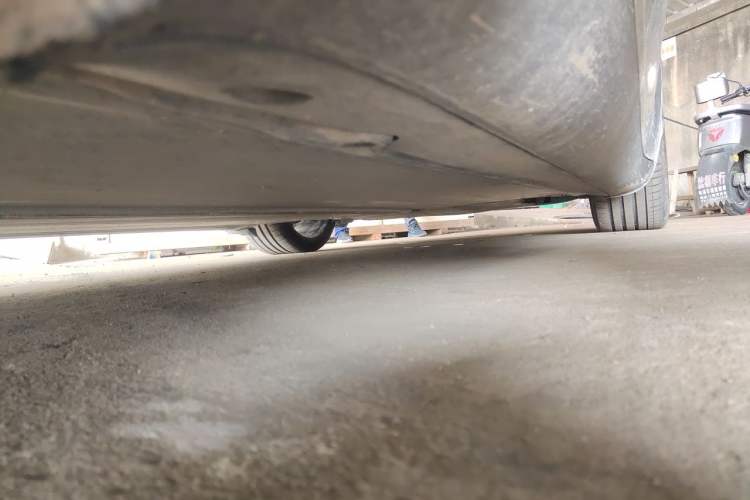 Used Tesla Model Y 2022 Performance High-Performance All-Wheel-Drive Version Chassis Rear Right