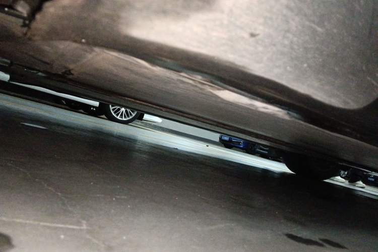 Used Tesla Model Y 2022 Revised Version Rear-Wheel Drive Chassis Rear Right