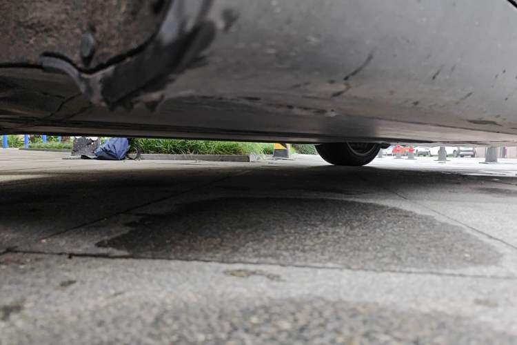 Used Tesla Model Y 2022 Revised Version Rear-Wheel Drive Chassis Rear Right
