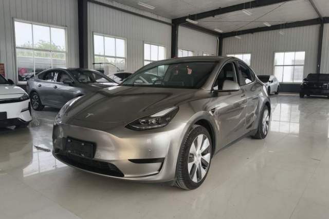 Used Tesla Model Y 2022 Rear-Wheel-Drive Version