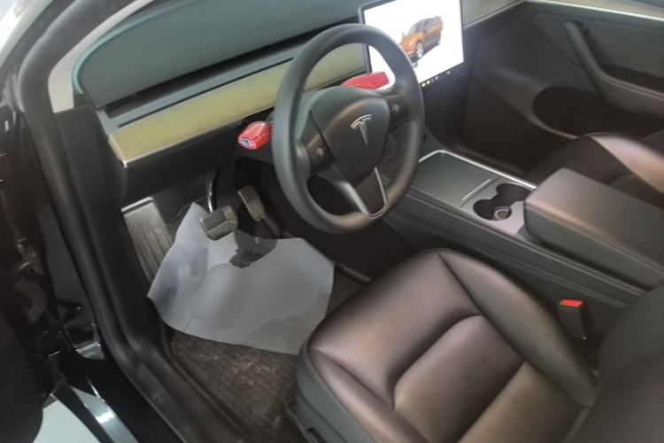 Used Tesla Model Y 2022 Revised Version Rear-Wheel Drive Driver Seat