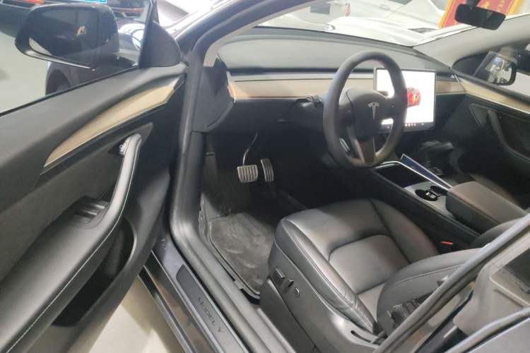 Used Tesla Model Y 2022 Performance High-Performance All-Wheel-Drive Version Driver Seat