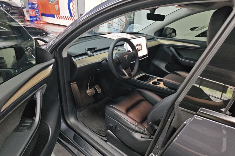 Used Tesla Model Y 2022 Revised Version Rear-Wheel Drive Driver Seat