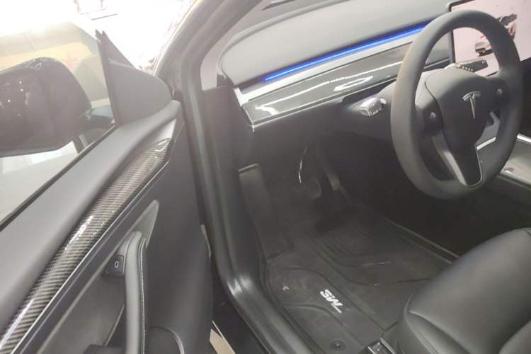 Used Tesla Model Y 2022 Revised Version Rear-Wheel Drive Driver Seat