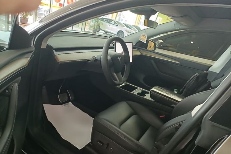 Used Tesla Model Y 2022 Revised Version Rear-Wheel Drive Driver Seat