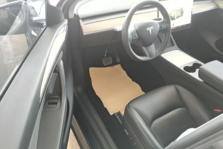 Used Tesla Model Y 2022 Revised Version Rear-Wheel Drive Driver Seat