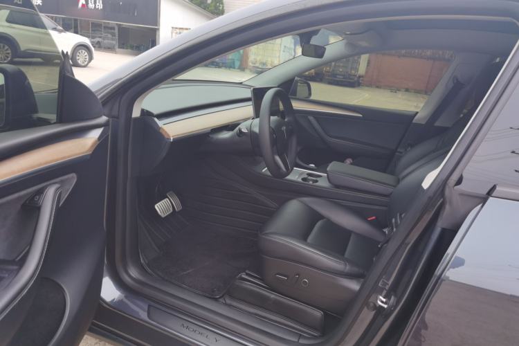 Used Tesla Model Y 2022 Performance High-Performance All-Wheel-Drive Version Driver Seat