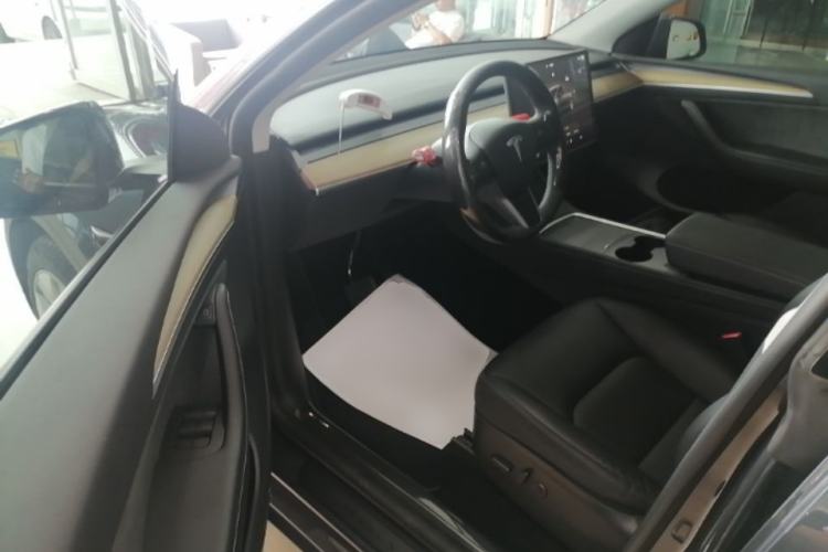 Used Tesla Model Y 2022 Revised Version Rear-Wheel Drive Driver Seat