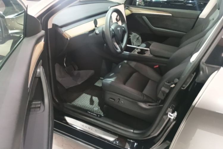Used Tesla Model Y 2022 Revised Version Rear-Wheel Drive Driver Seat