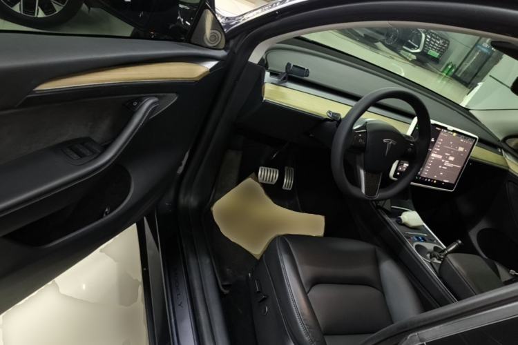 Used Tesla Model Y 2022 Performance High-Performance All-Wheel-Drive Version Driver Seat