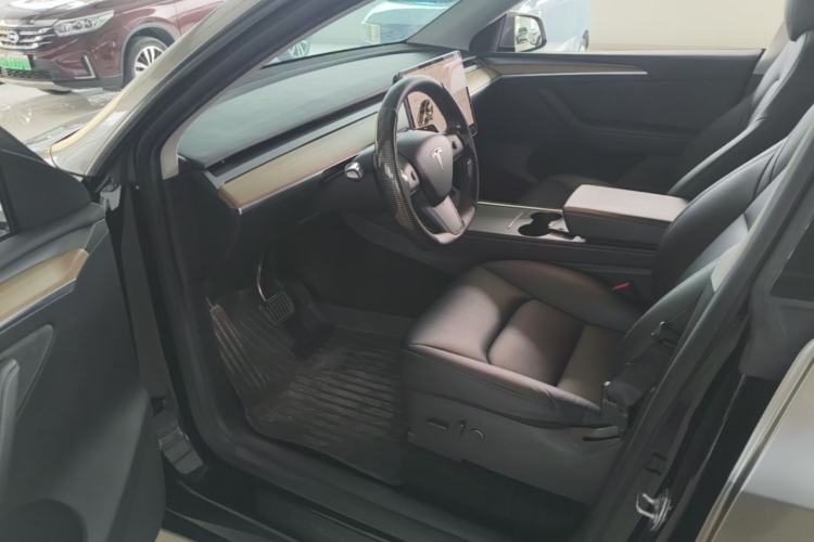 Used Tesla Model Y 2022 Rear-Wheel-Drive Version Driver Seat