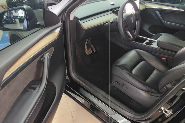Used Tesla Model Y 2022 Revised Version Rear-Wheel Drive Driver Seat
