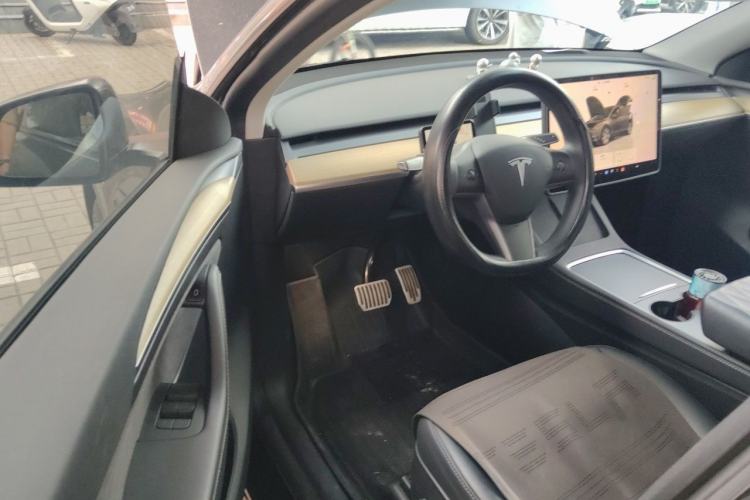 Used Tesla Model Y 2022 Revised Version Rear-Wheel Drive Driver Seat