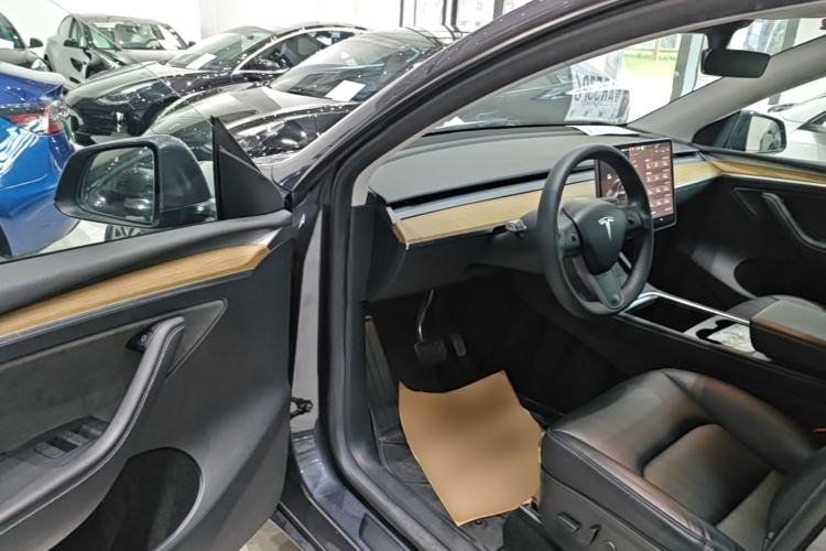 Used Tesla Model Y 2022 Revised Version Rear-Wheel Drive Driver Seat