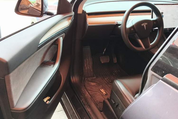 Used Tesla Model Y 2022 Revised Version Rear-Wheel Drive Driver Seat