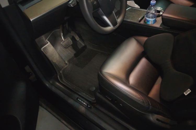 Used Tesla Model Y 2022 Revised Version Rear-Wheel Drive Driver Seat