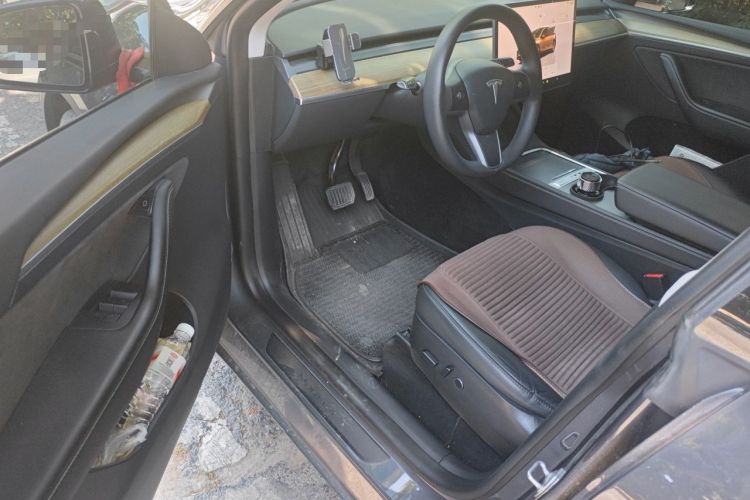 Used Tesla Model Y 2022 Revised Version Rear-Wheel Drive Driver Seat