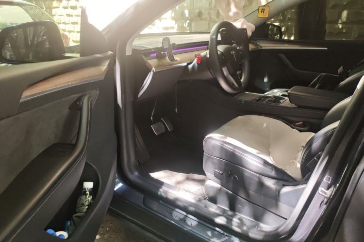 Used Tesla Model Y 2022 Revised Version Rear-Wheel Drive Driver Seat