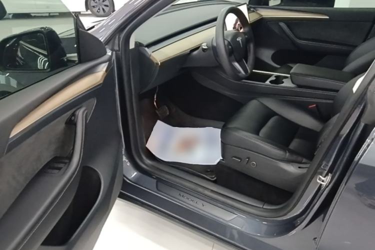 Used Tesla Model Y 2022 Revised Version Rear-Wheel Drive Driver Seat