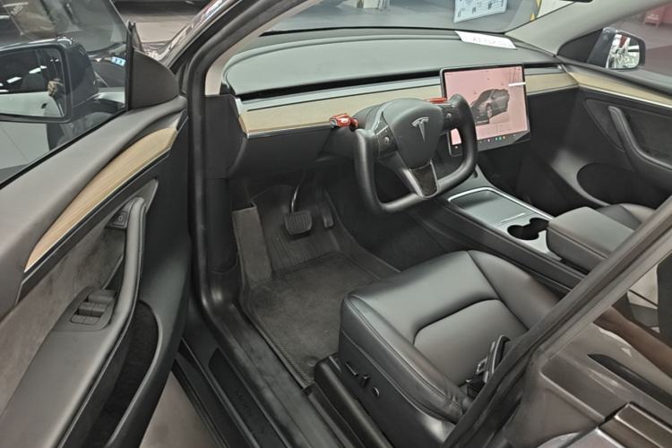 Used Tesla Model Y 2022 Revised Version Rear-Wheel Drive Driver Seat