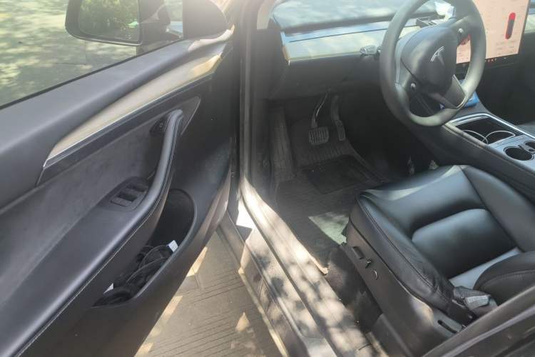 Used Tesla Model Y 2022 Revised Version Rear-Wheel Drive Driver Seat