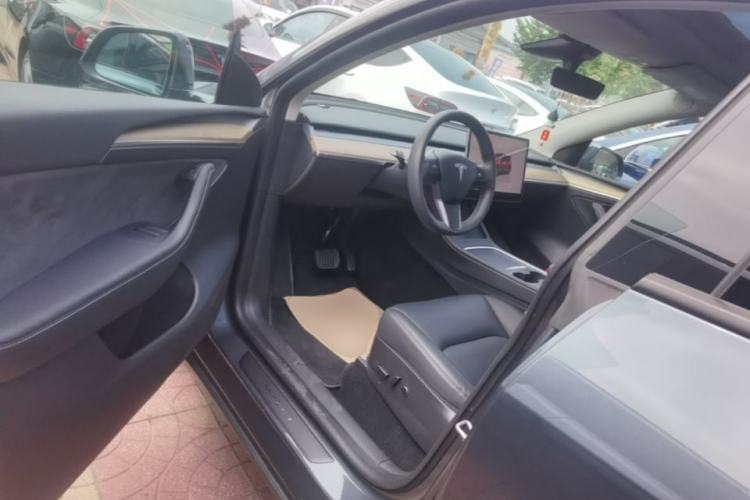 Used Tesla Model Y 2022 Revised Version Rear-Wheel Drive Driver Seat