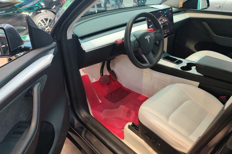 Used Tesla Model Y 2022 Revised Version Rear-Wheel Drive Driver Seat