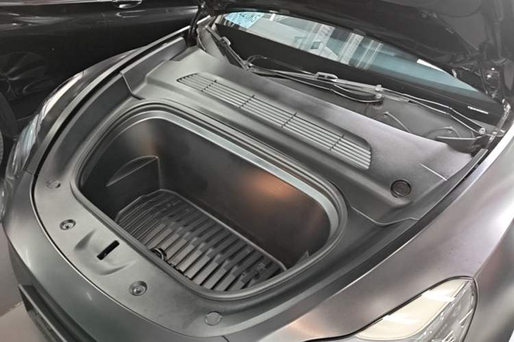 Used Tesla Model Y 2022 Revised Version Rear-Wheel Drive Engine Bay