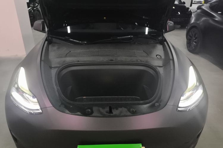 Used Tesla Model Y 2022 Rear-Wheel-Drive Version Engine Bay
