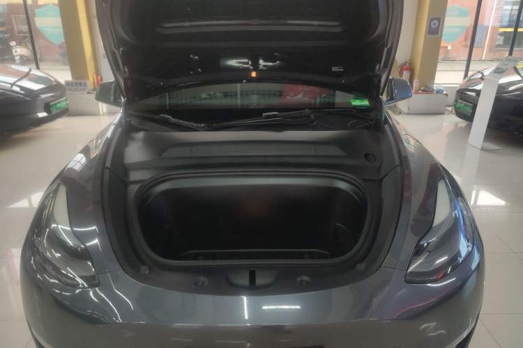 Used Tesla Model Y 2022 Performance High-Performance All-Wheel-Drive Version Engine Bay