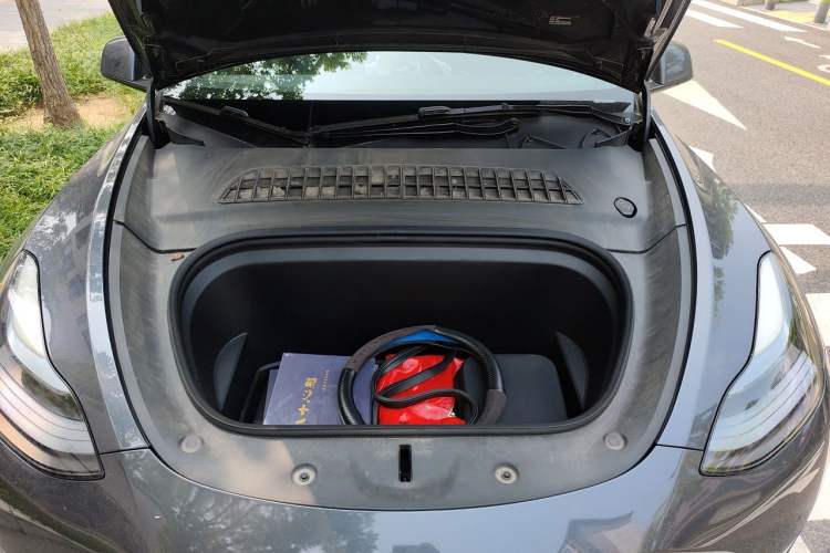 Used Tesla Model Y 2022 Revised Version Long-Range All-Wheel Drive Engine Bay