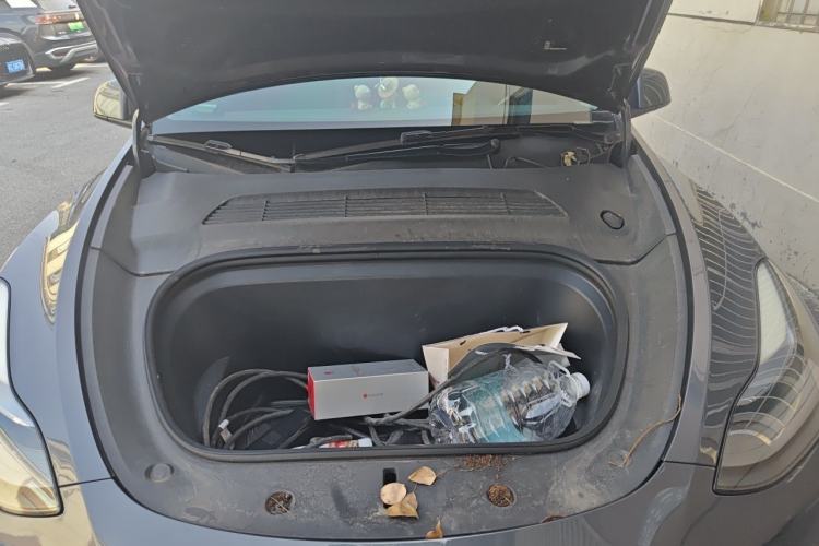 Used Tesla Model Y 2022 Rear-Wheel-Drive Version Engine Bay