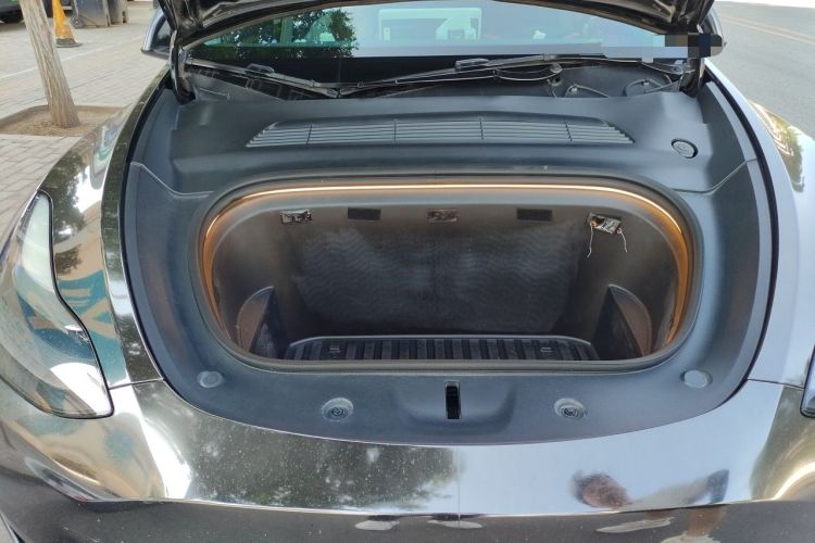 Used Tesla Model Y 2022 Rear-Wheel-Drive Version Engine Bay