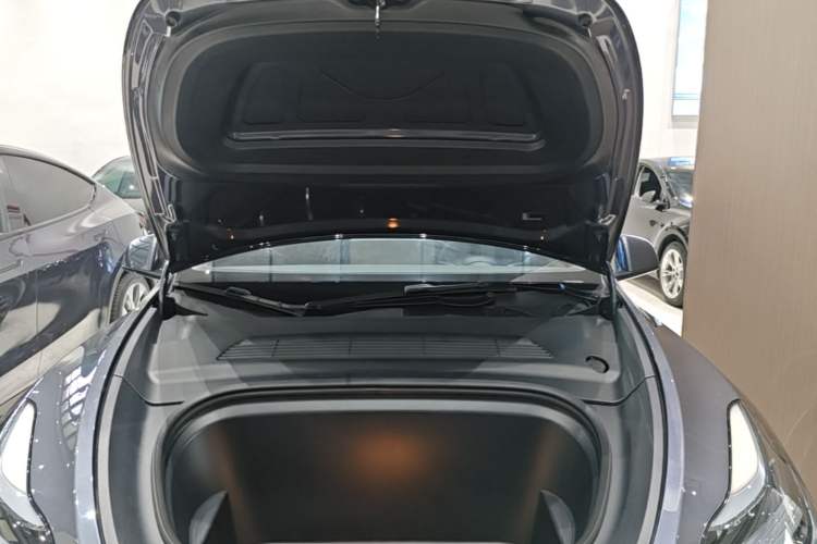 Used Tesla Model Y 2022 Revised Version Rear-Wheel Drive Engine Bay