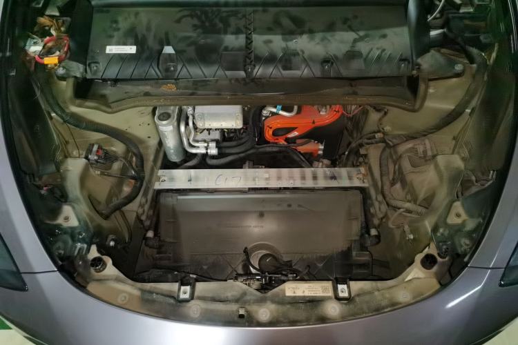 Used Tesla Model Y 2022 Revised Version Rear-Wheel Drive Engine Bay