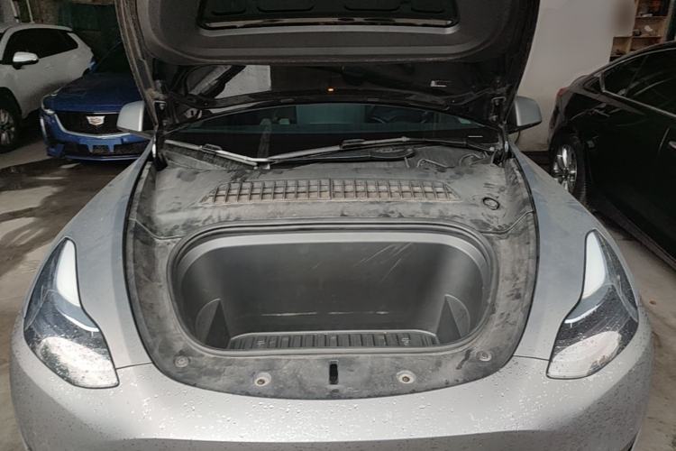 Used Tesla Model Y 2022 Revised Version Rear-Wheel Drive Engine Bay