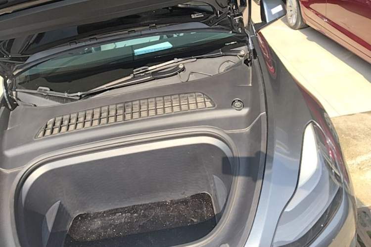Used Tesla Model Y 2022 Long-Range All-Wheel-Drive Version Engine Bay