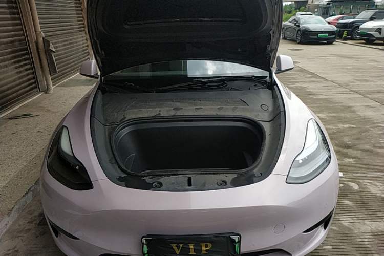 Used Tesla Model Y 2022 Rear-Wheel-Drive Version Engine Bay